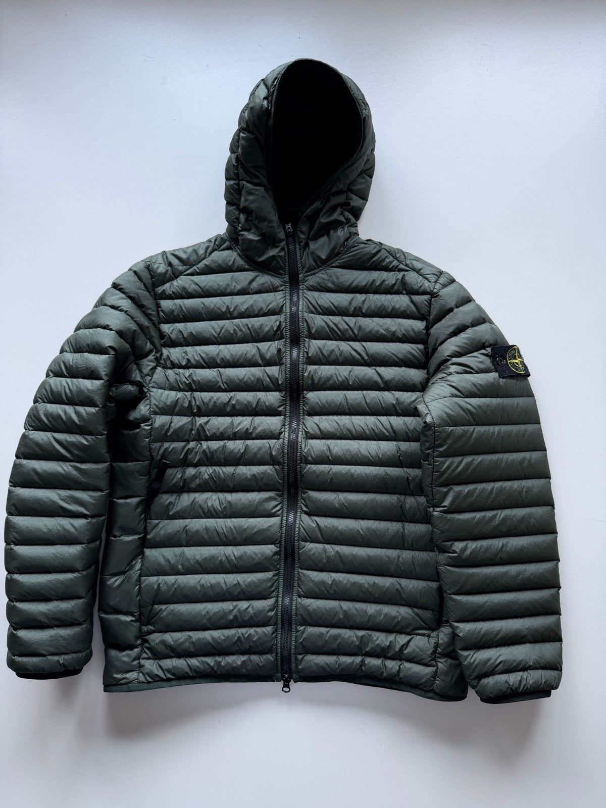 Stone Island Down Jacket - Groen - Maat M, Ophalen of Verzenden, Zo goed als nieuw, Maat 48/50 (M), Groen