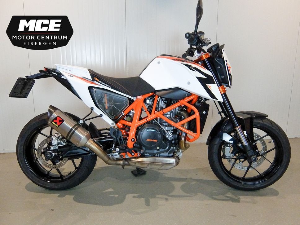 KTM 690 DUKE R ABS (bj 2013), Motoren, KTM, Bedrijf, Onbekend, Onbekend