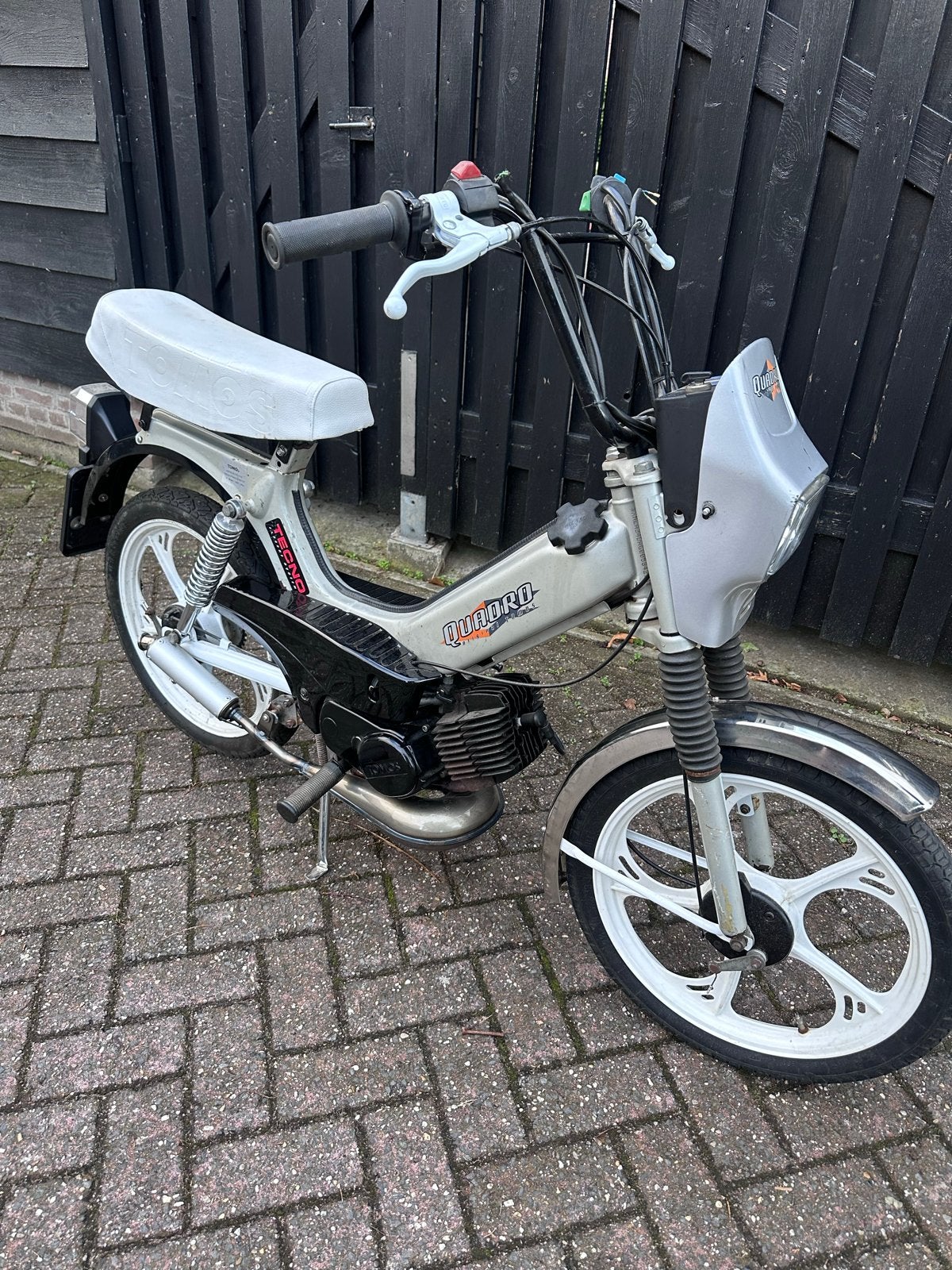 Tomos Quadro met blauw kenteken, Ophalen, Gebruikt, Maximaal 45 km/u, 2 versnellingen