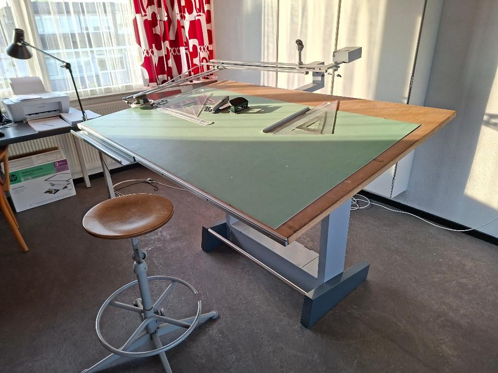Vintage Franse Tekentafel L.Sautereau van Unic, Doe-het-zelf en Verbouw, Tekentafels, Ophalen, Gebruikt, 130 tot 150 cm