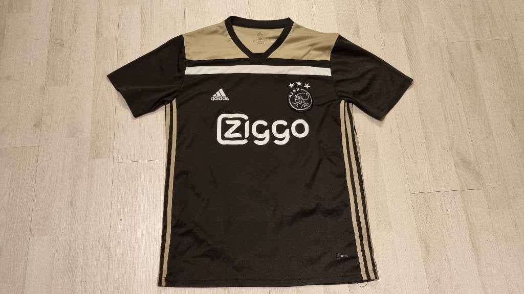 Ajax UIT Shirt! Seizoen 18/19! Mt 176/S!, Ophalen of Verzenden, Zo goed als nieuw, Rood, Voetbal