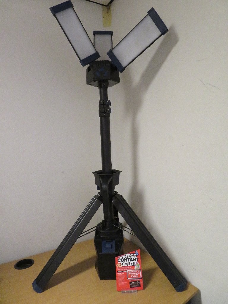 Pro-One TPFL18V9000LMHB Bouwlamp | Pawn Eindhoven, Doe-het-zelf en Verbouw, Ophalen, Gebruikt, Lamp, Met statief