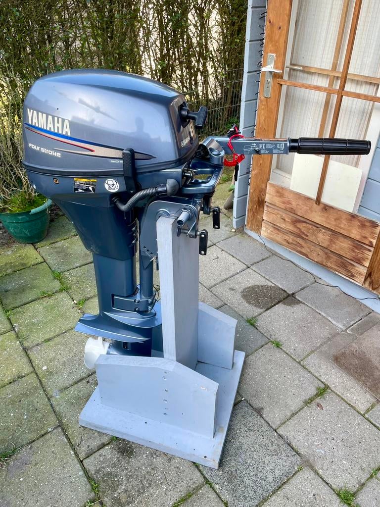 Yamaha 8pk 4-takt met langere bedieningshandel, Watersport en Boten, Ophalen, 5 tot 10 pk, Viertaktmotor, Zo goed als nieuw