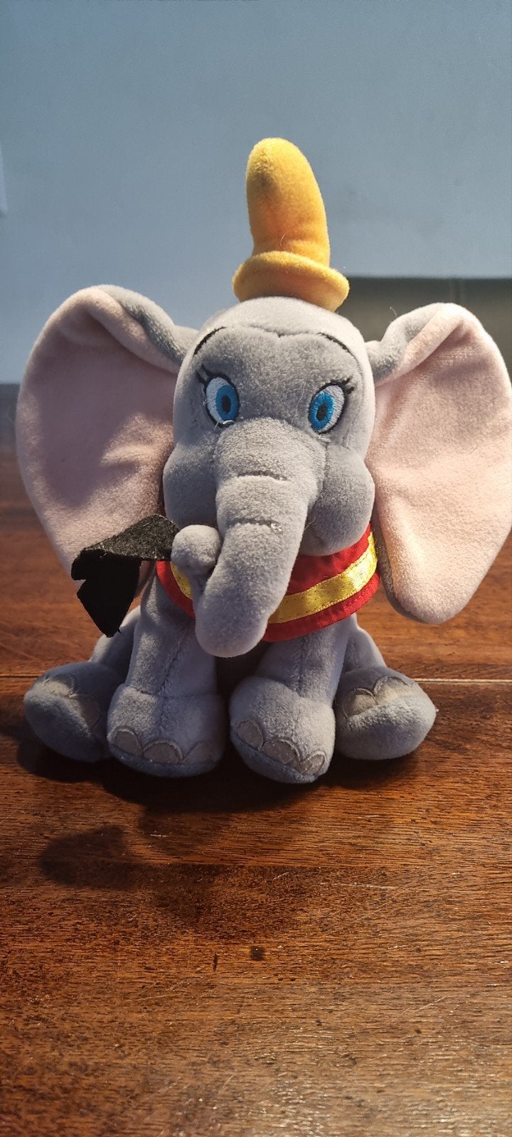 Dumbo knuffel van Disneyland Parijs - Zo goed als nieuw, Disney, Disney, Grijs, Ophalen of Verzenden
