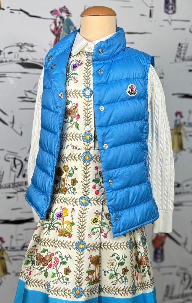 Moncler frisblauwe Liane dons bodywarmer maat 6, Kinderen en Baby's, Moncler EU, Gebruikt, Moncler, Customercare@moncler.com