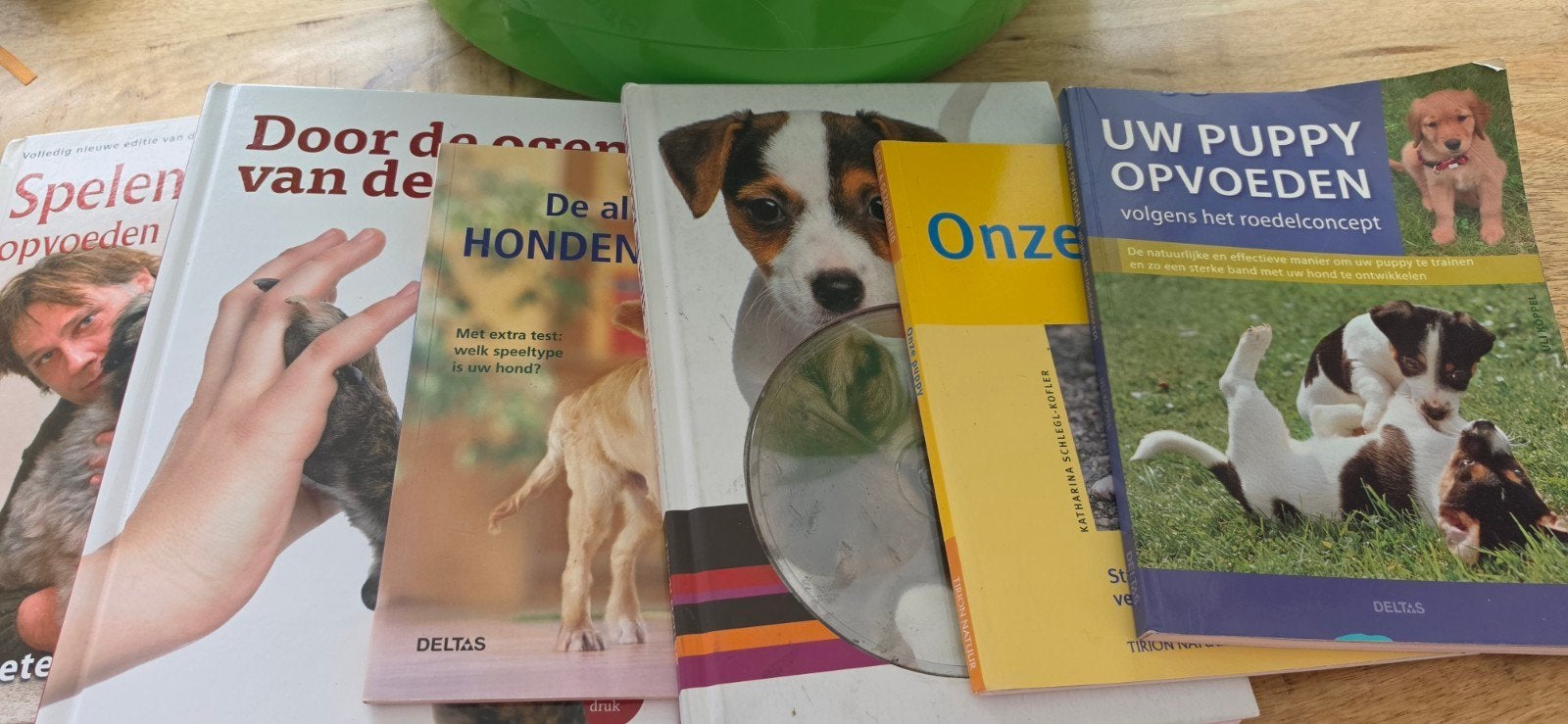 Hondenboeken: Opvoeding en Spelen, Boeken, Ophalen of Verzenden, Gelezen, Honden
