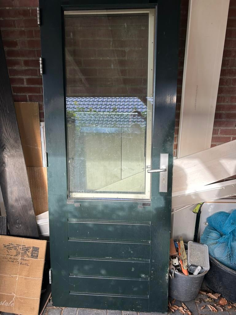 2 hardhouten achterdeur met 3 punt sluiting €100 per deur, Ophalen, Zo goed als nieuw, Buitendeur, 200 tot 215 cm
