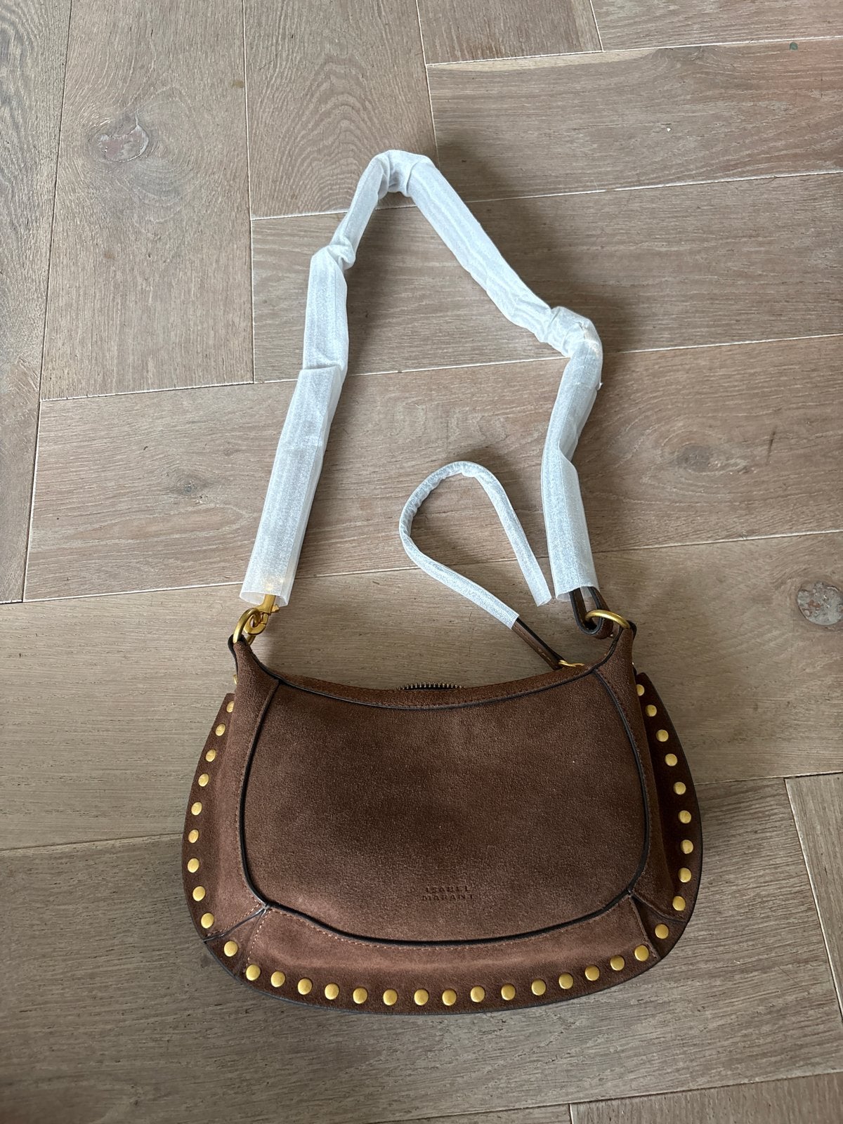 Isabel Marant Oskan Suède Moon Bag - Nieuw, Sieraden, Tassen en Uiterlijk, Ophalen of Verzenden, Nieuw, Bruin, Schoudertasje