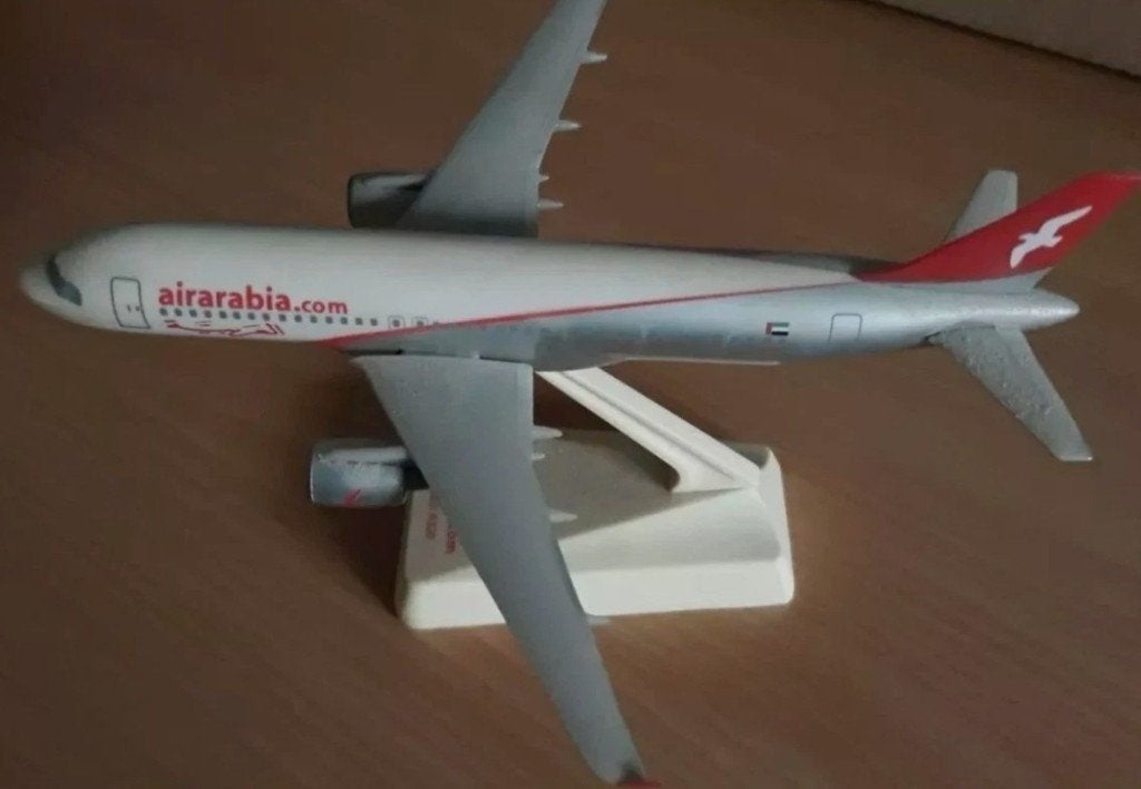 Air Arabia Airbus A320 1/200 schaalmodel vliegtuig, Ophalen of Verzenden, Gebruikt, Schaalmodel
