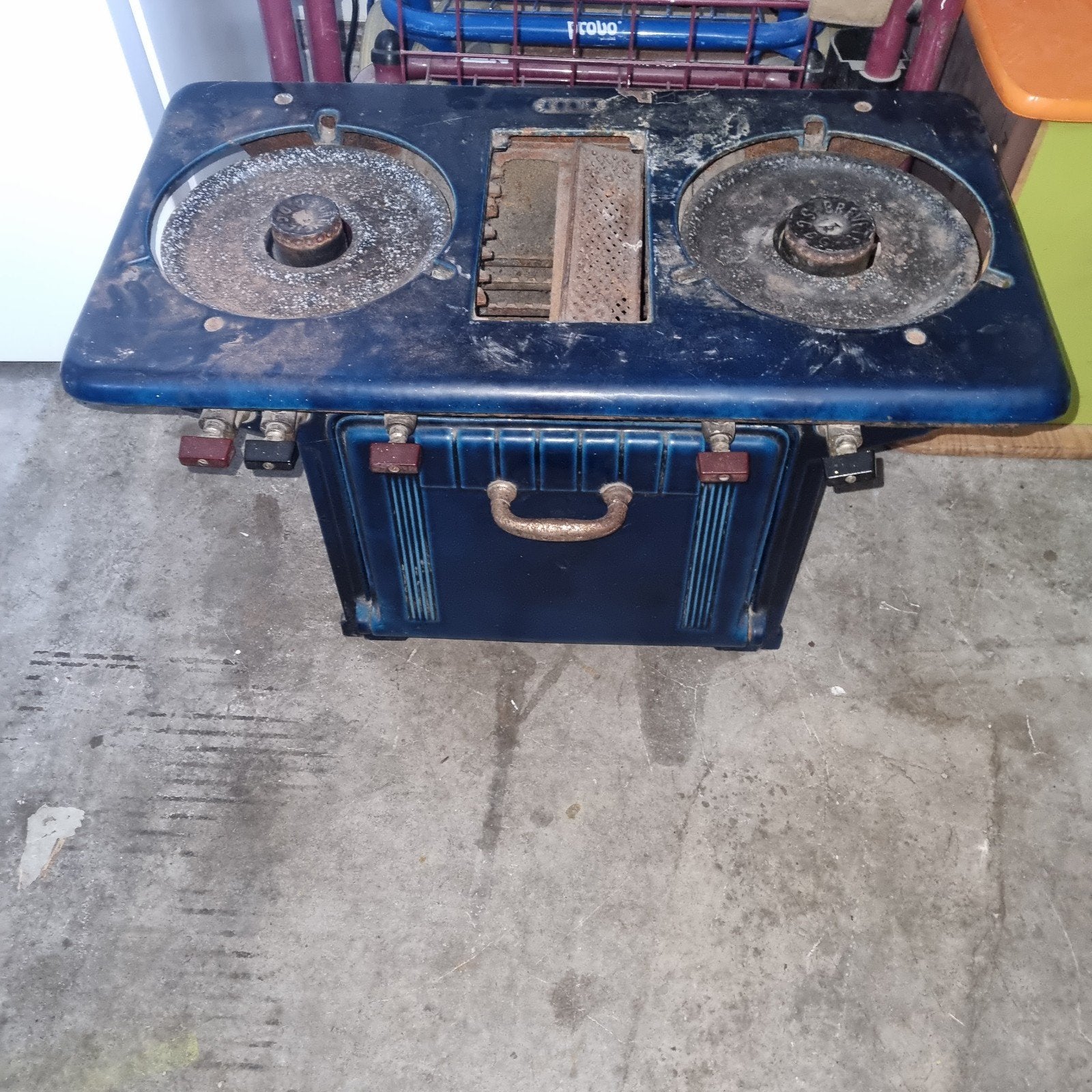 Vintage, blauw geëmailleerd gietijzeren fornuis., Huis en Inrichting, Ophalen, Gebruikt, Blauw, 50 tot 100 cm