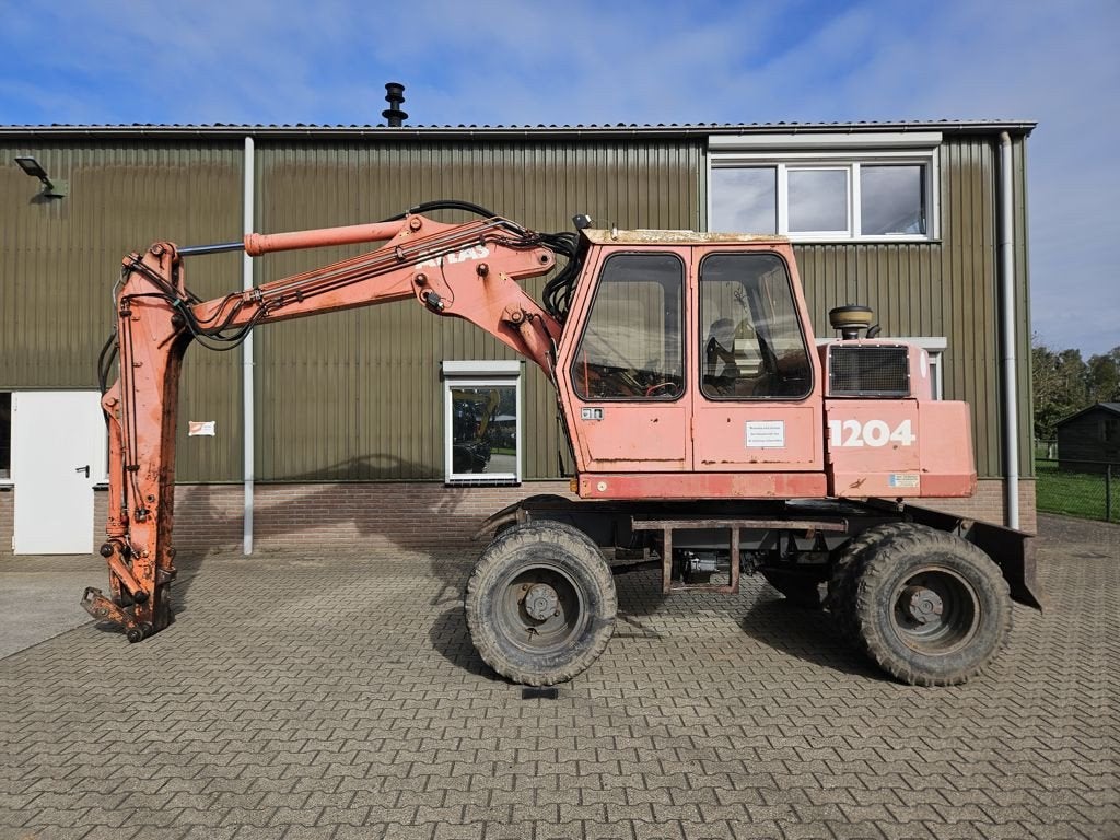 Atlas 1204, Graafmachine