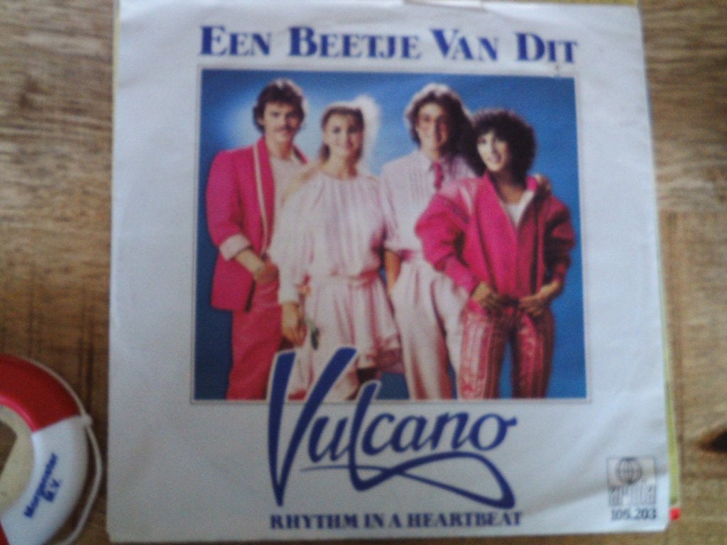 Vulcano - Een Beetje Van Dit / Rhythm In A Heartbeat 27s, 7 inch, Ophalen of Verzenden, Zo goed als nieuw, Beschermende buitenhoes
