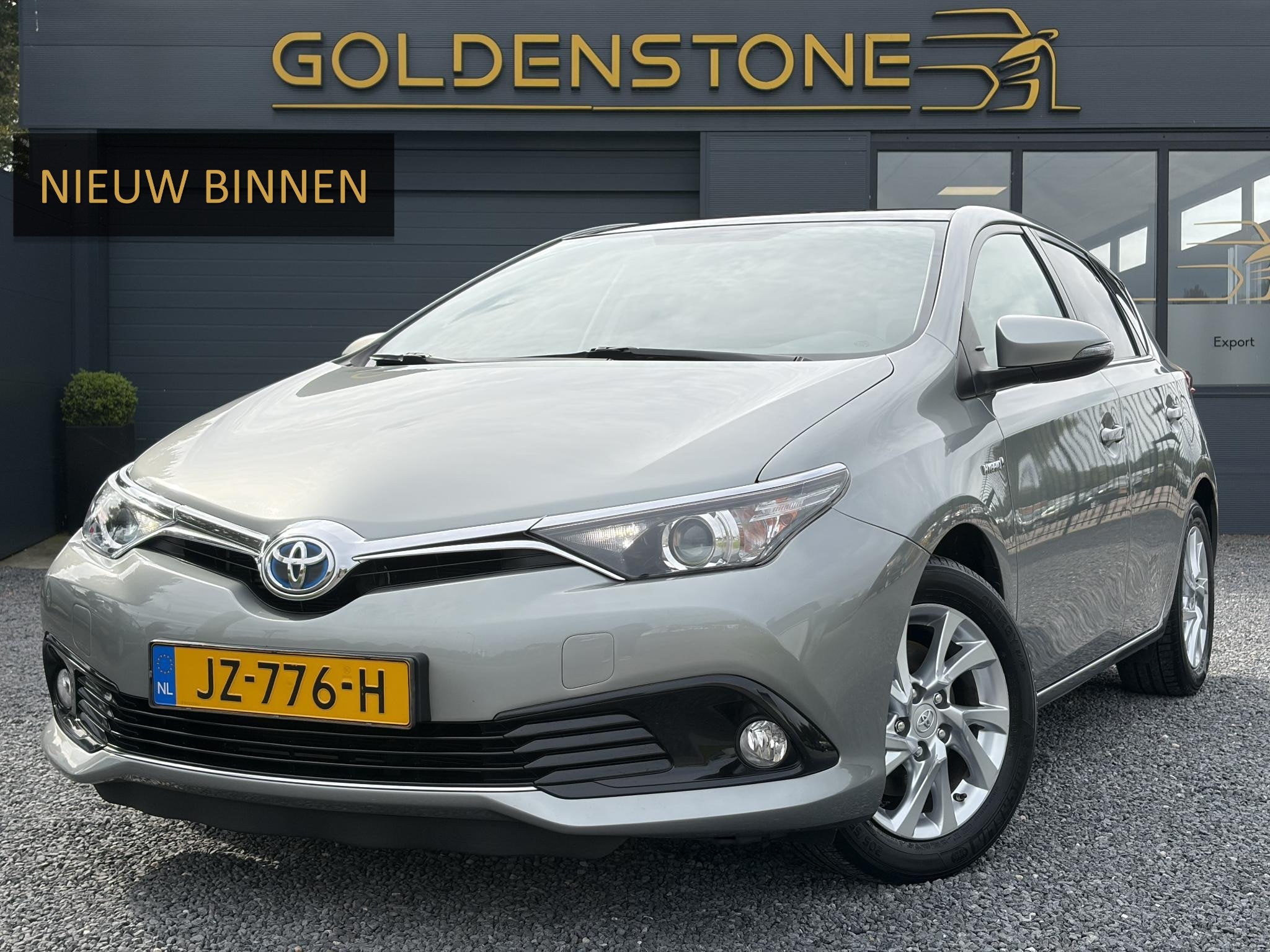 Toyota Auris 1.8 Hybrid Trend ✓Dealer Onderhouden✓2e Eig, Auto's, Dealer onderhouden, Euro 6, 4 cilinders, Origineel Nederlands