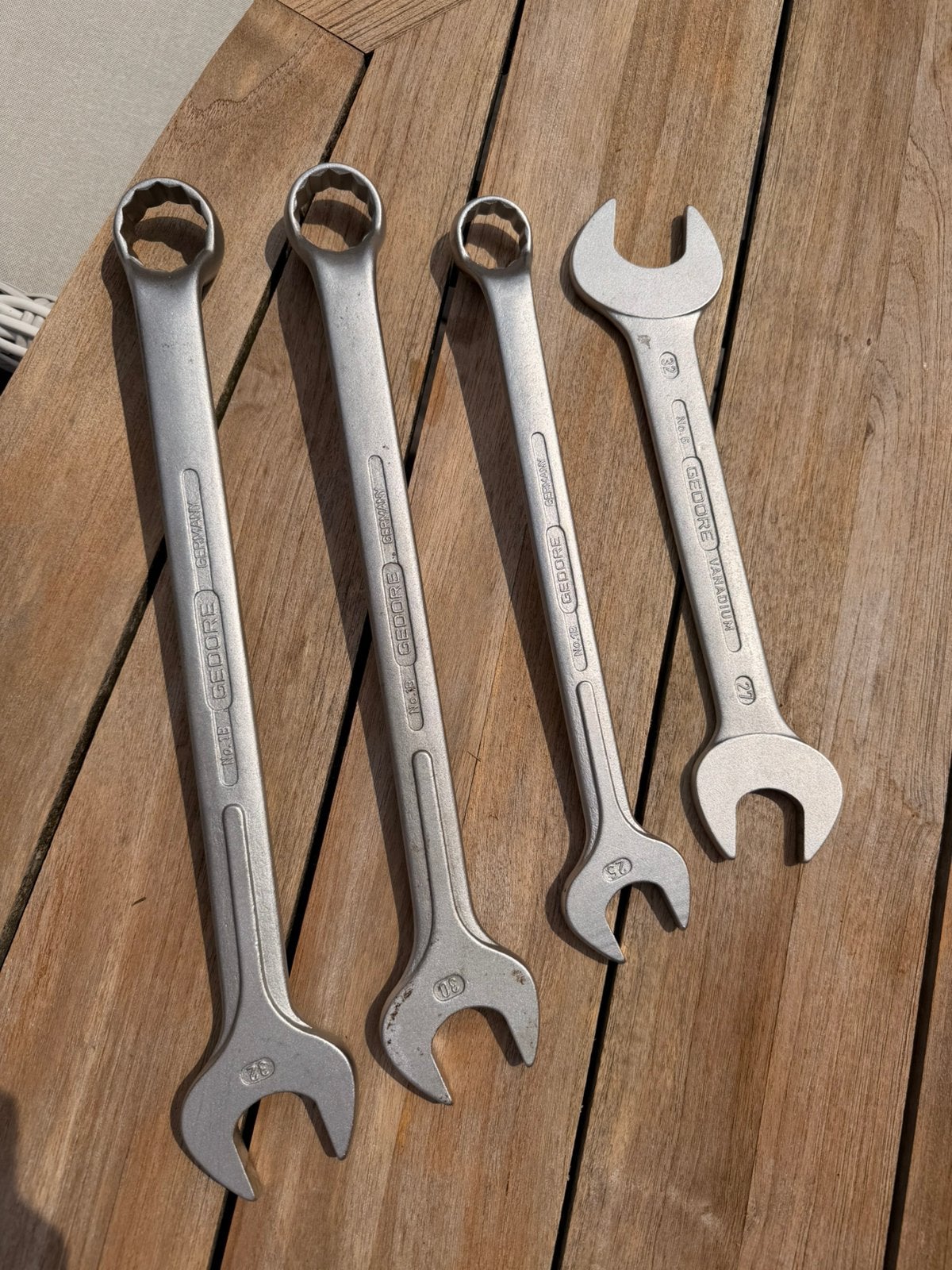 Te koop  4 nieuwe Gedore grote maten steek / ringsleutels, Ophalen of Verzenden, Zo goed als nieuw