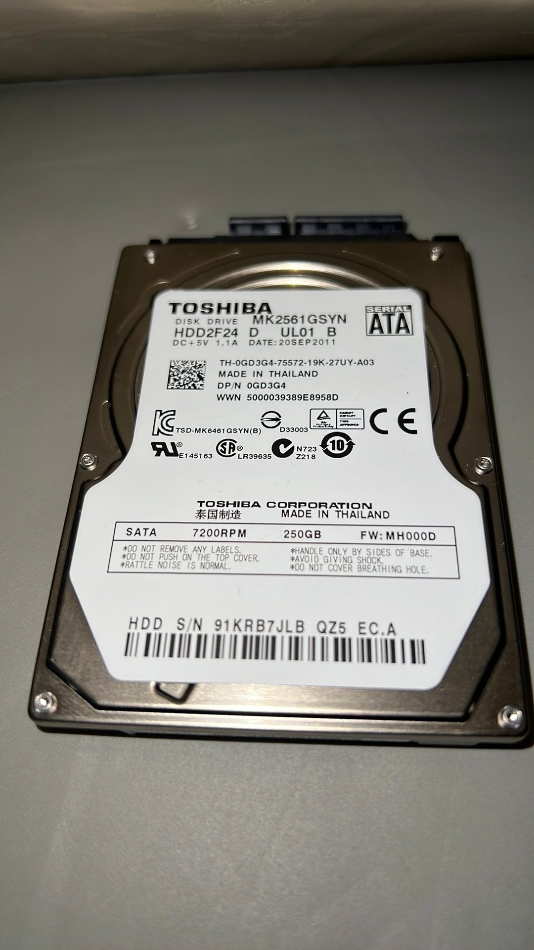Dit is een toshiba harde schijf, Computers en Software, Ophalen, HDD, Nieuw, ESATA