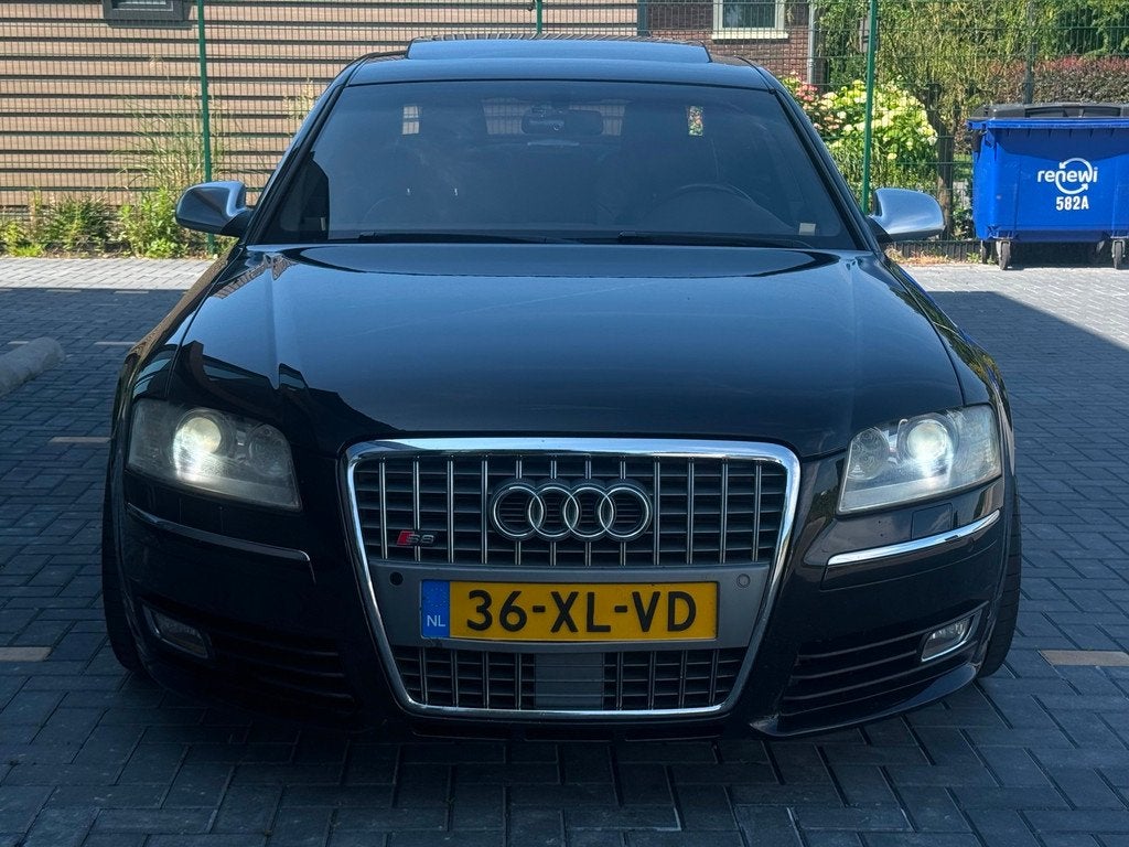 Audi S8 5.2 KERAMISCH/B&O 3D/CARBON/LUCHTVERING/SCHUIFDAK/AP, Auto's, Audi, Automaat, Stof, Gebruikt, Zwart