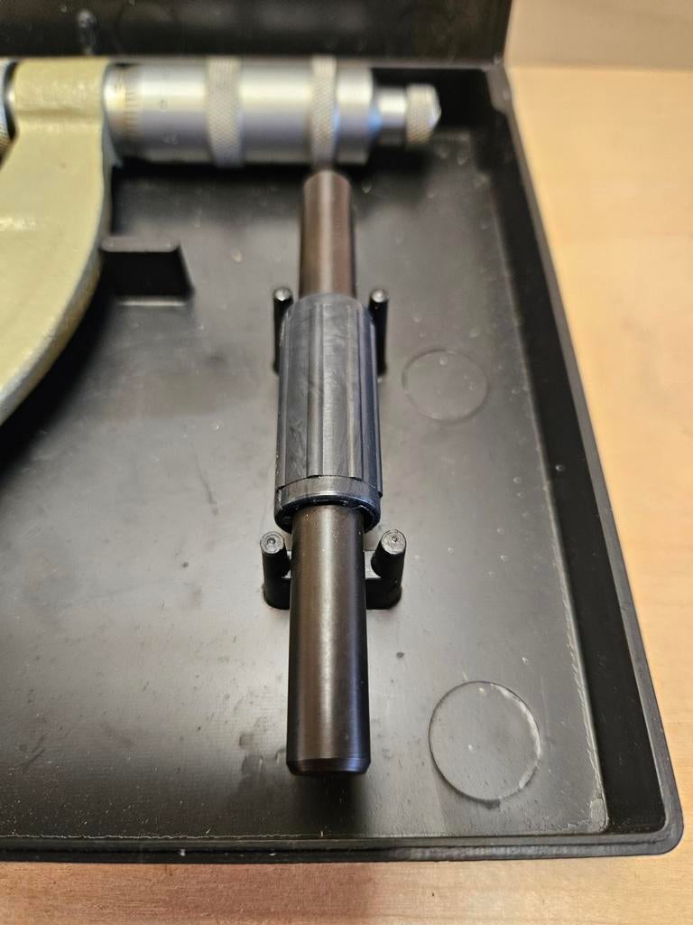 Micrometer 100-125 mm - Nauwkeurig meetgereedschap, Gebruikt, Afstand, Onbekend, Ophalen of Verzenden
