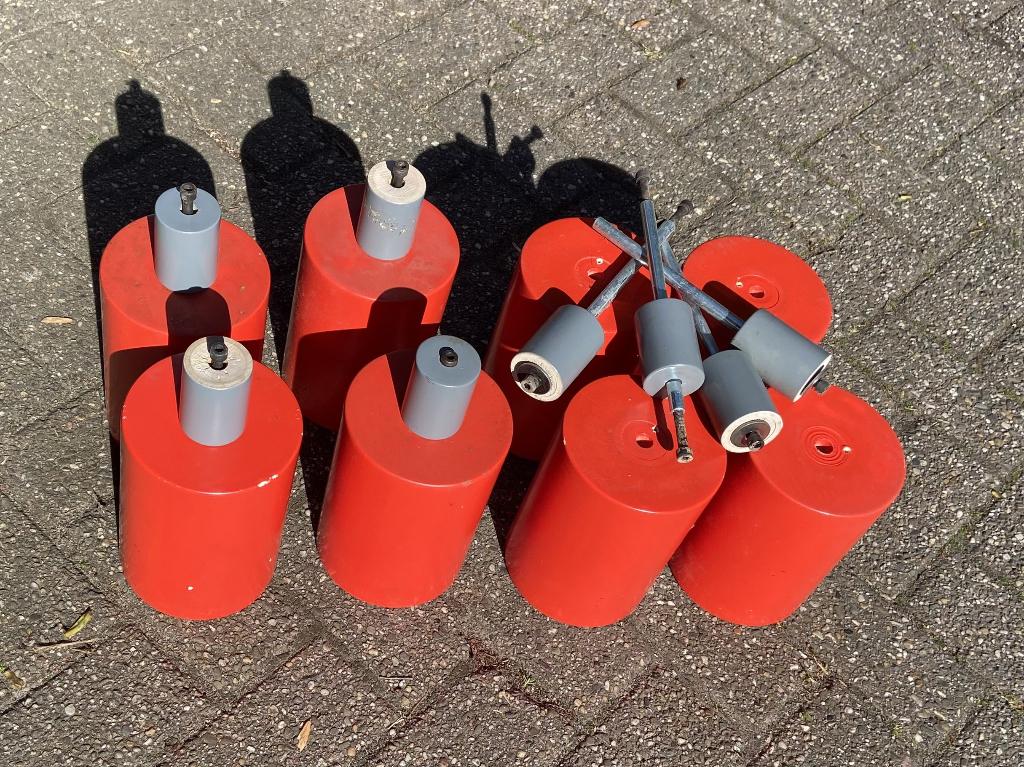 Set van 8 rode meubelpoten, Ophalen of Verzenden, Gebruikt
