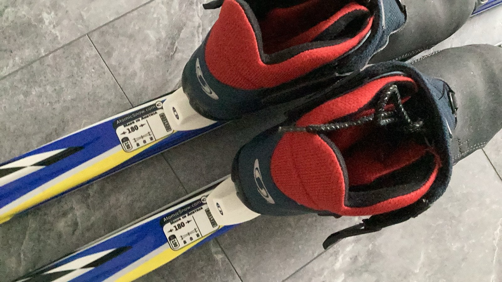 Langlaufski's Atomic met Salomon schoenen maat 40 en 43, Ophalen, Atomic, Ski's, Gebruikt