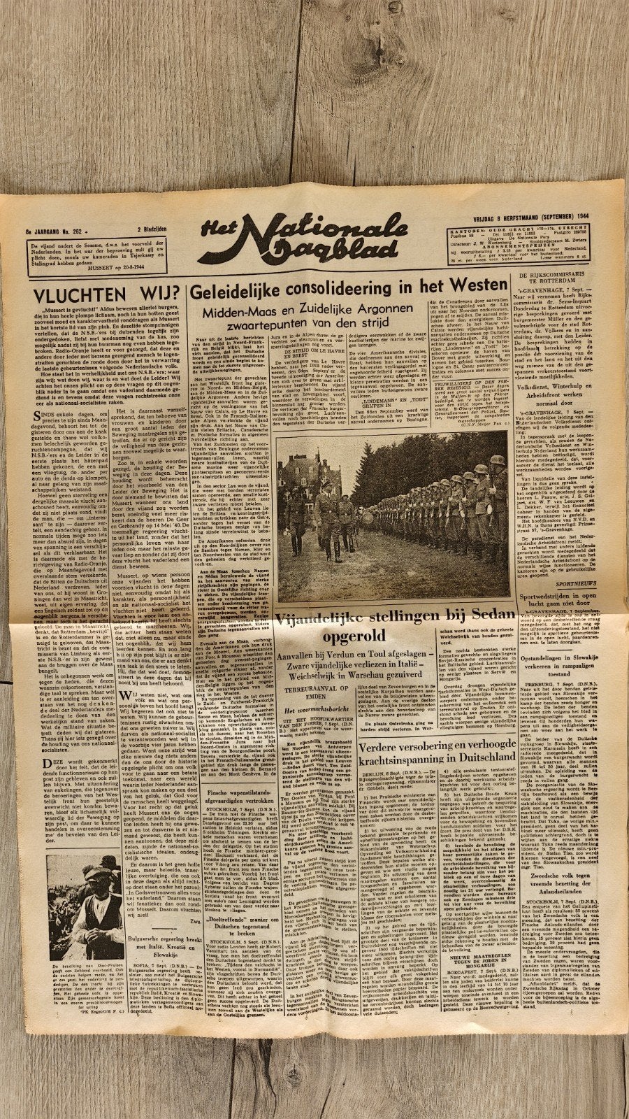 WW2 krant Het Nationale Dagblad 8 September 1944., Ophalen of Verzenden, Landmacht, Nederland, Boek of Tijdschrift