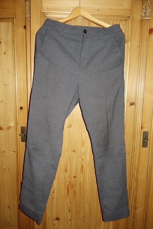 MTWTFSS Weekday donkergrijze broek - Small, MTWTFSS Weekday, Ophalen of Verzenden, Grijs, Gedragen