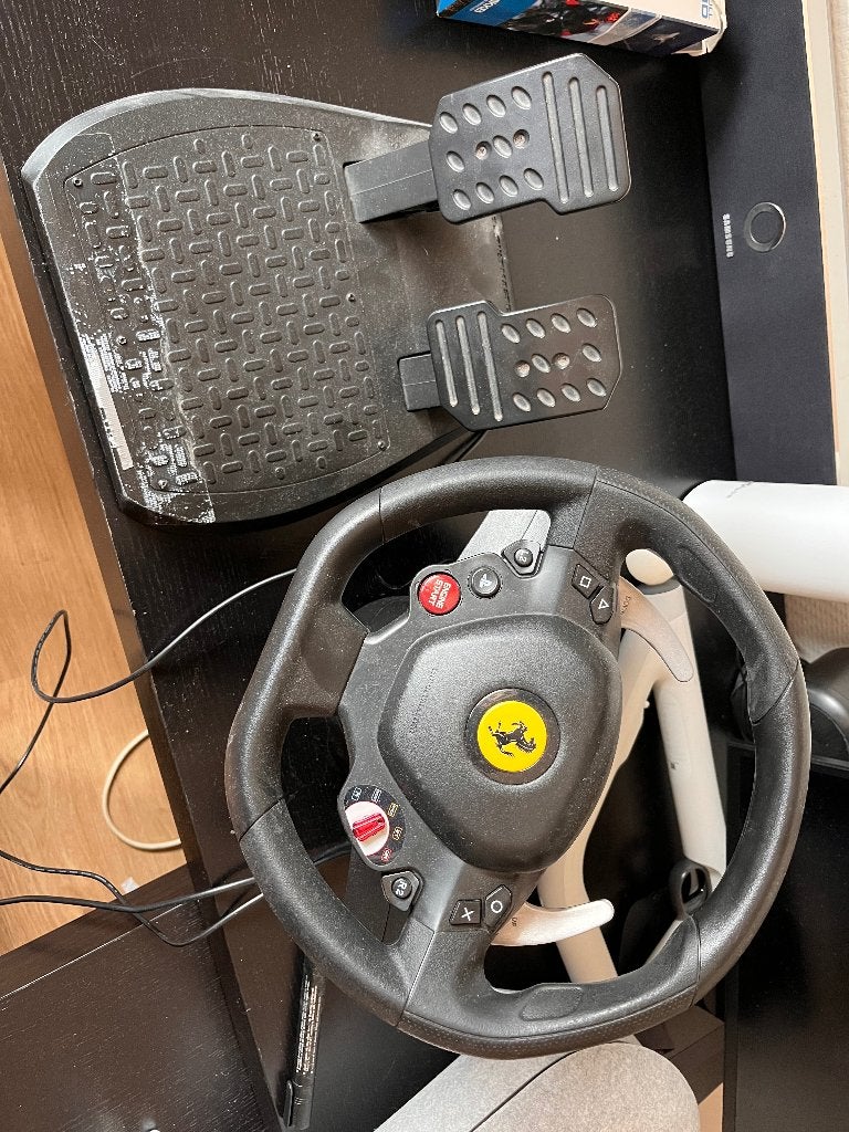 Trustmaster Ferrari f80 stuur, Computers en Software, Ophalen of Verzenden, Zo goed als nieuw, Thrustmaster TCA