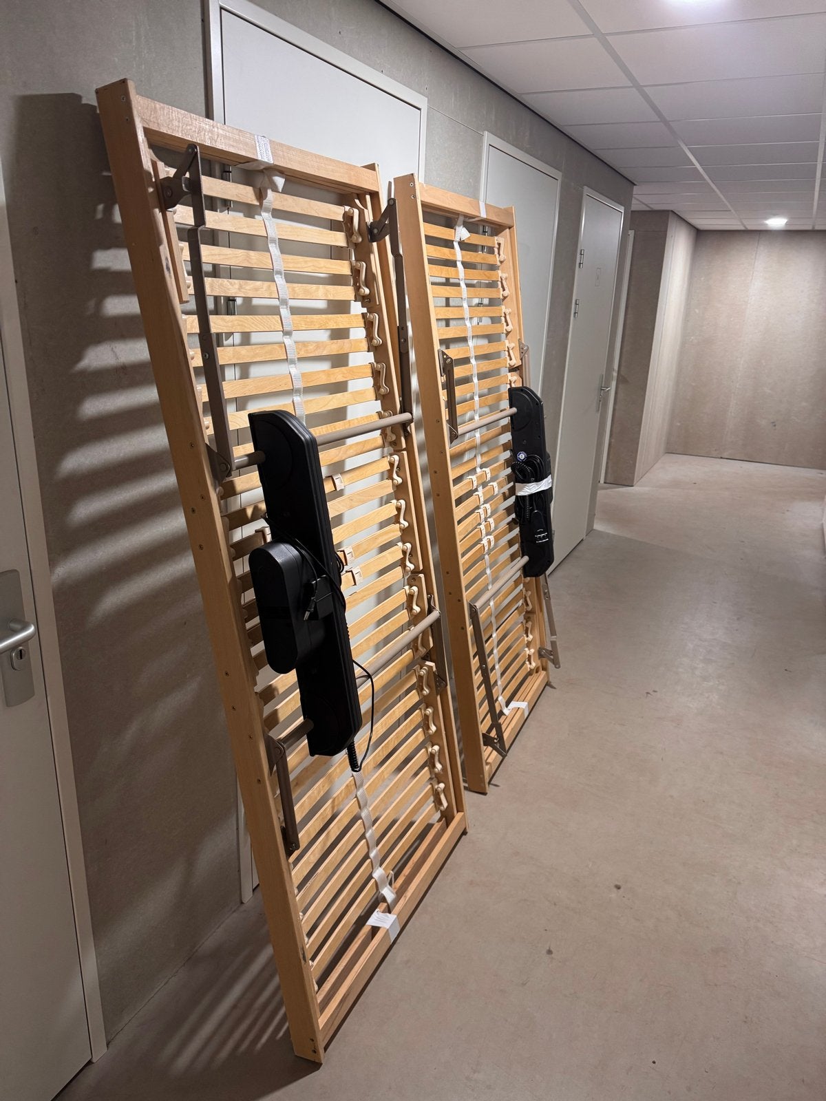 2x Elektrisch verstelbare lattenbodems 90x200 cm