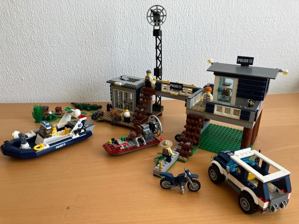 LEGO City 60069 Moeraspolitiebureau, Lego, Ophalen of Verzenden, Inclusief instructies, Complete set