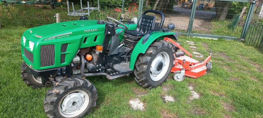 Tractor Ferrari Raptor 30DT, Gebruikt, Tot 2500, Tot 80 Pk, Ophalen