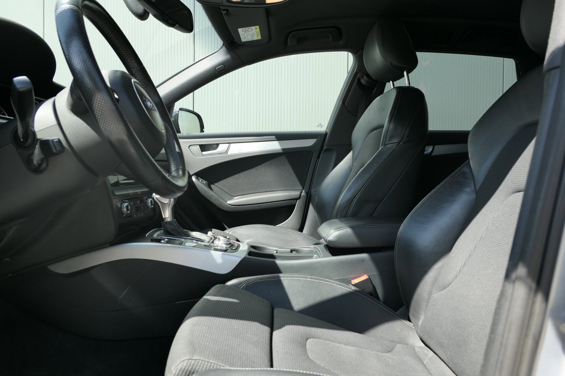 Audi A4 Avant 3.0 TFSI quattro Sport Edition B&O Stoelverwar, Auto's, Gebruikt, 2995 cc, Vierwielaandrijving, 102 €/maand