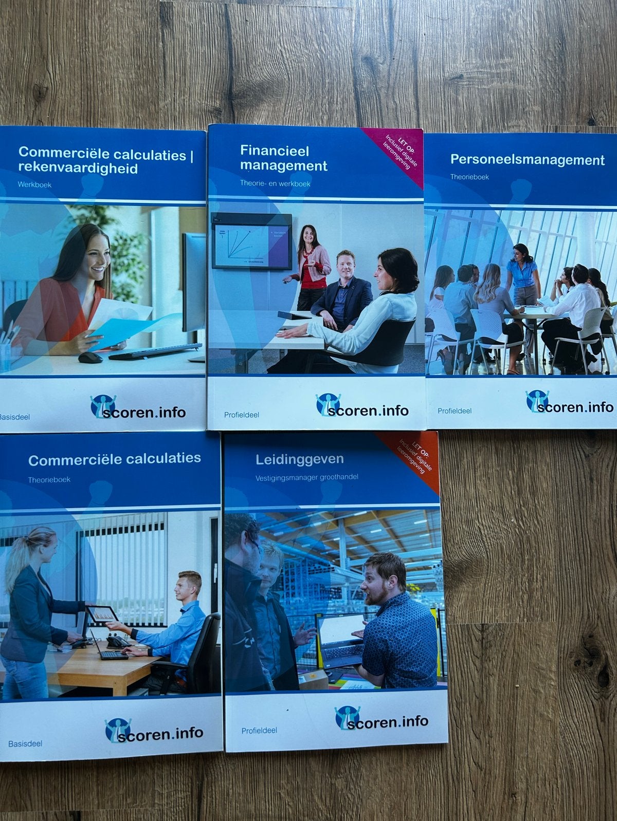 MBO boeken: Leidinggeven, Financieel, Commerciee, Ophalen of Verzenden, Gamma, Zo goed als nieuw, MBO