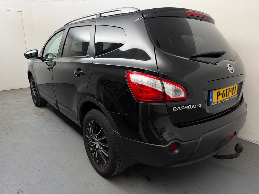 Nissan Qashqai +2 2.0 Tekna # Pano # Camera # Trekhaak # Nav, Euro 5, 7 stoelen, Zwart, Leder