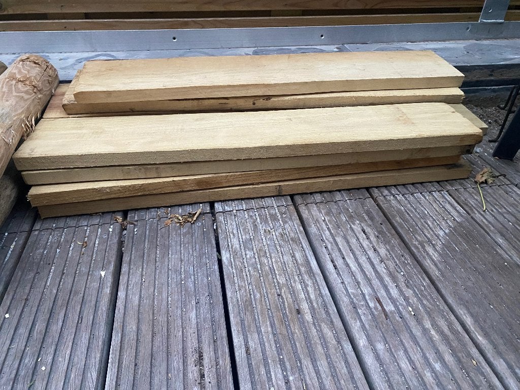 Robinia plankjes, Ophalen, Palen, Nieuw, Hardhout