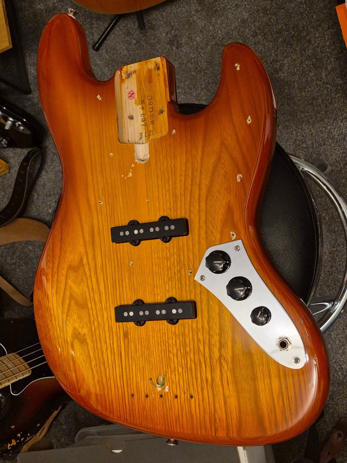 Prachtige Jazzbass body incl. DiMarzio elementen, Ophalen of Verzenden, Gebruikt, Elektrische basgitaar