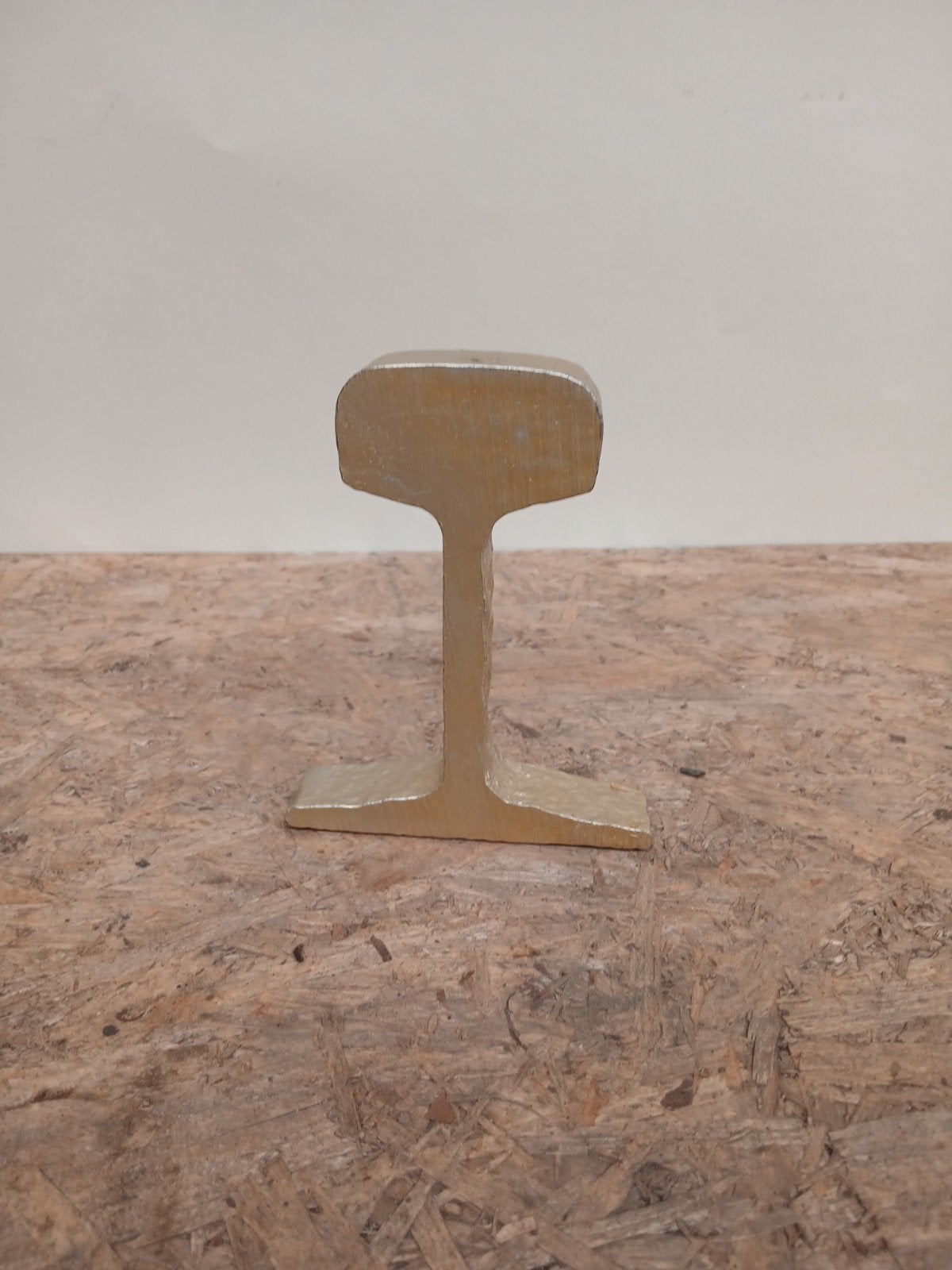 Decoratief stukje oude rails, goud gespoten (12,5 cm), Trein, Gebruikt, Niet van toepassing, Overige typen
