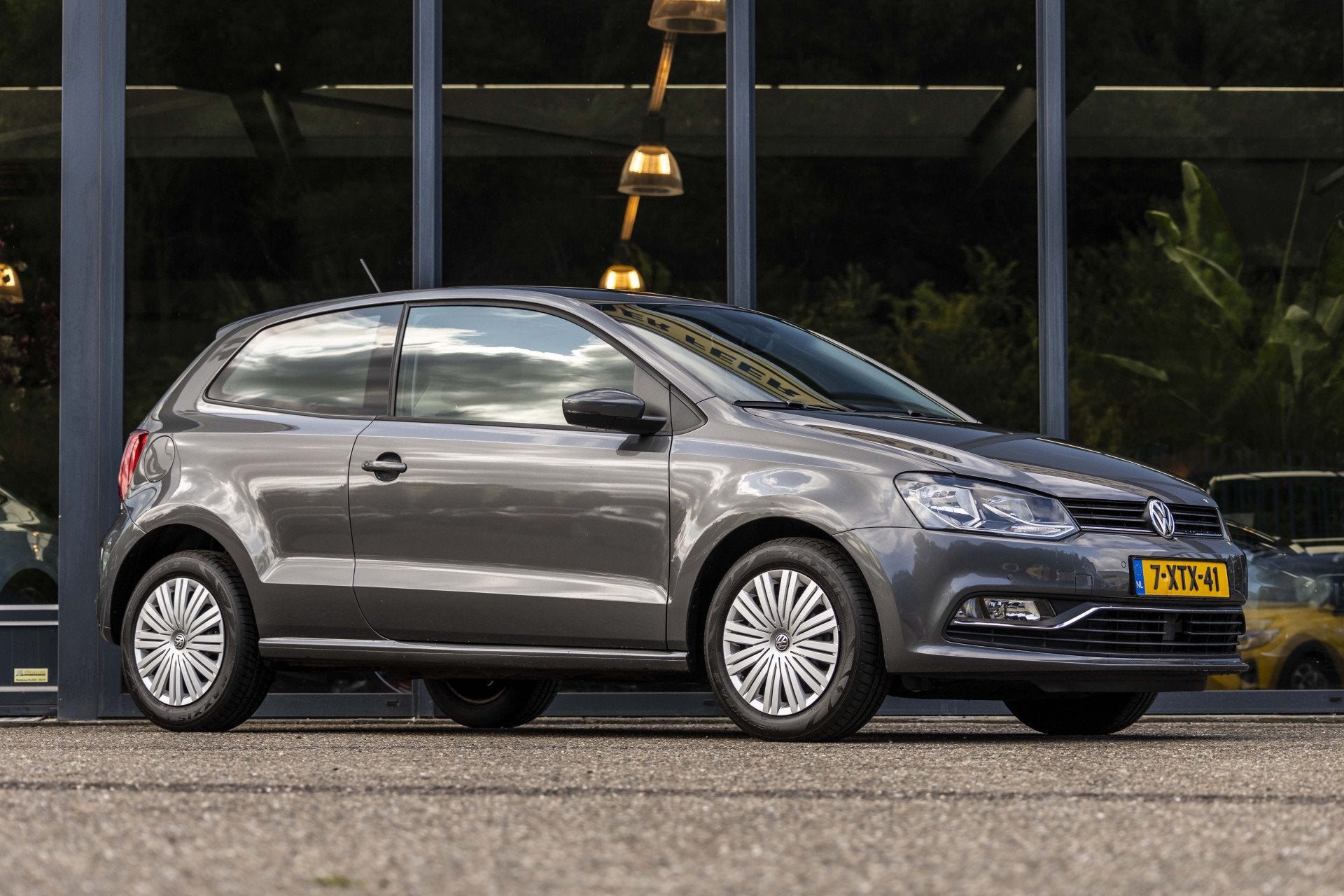 Volkswagen Polo 1.2 TSI Comfortline NAP (bj 2014, automaat), Euro 6, 4 cilinders, 1039 kg, Origineel Nederlands