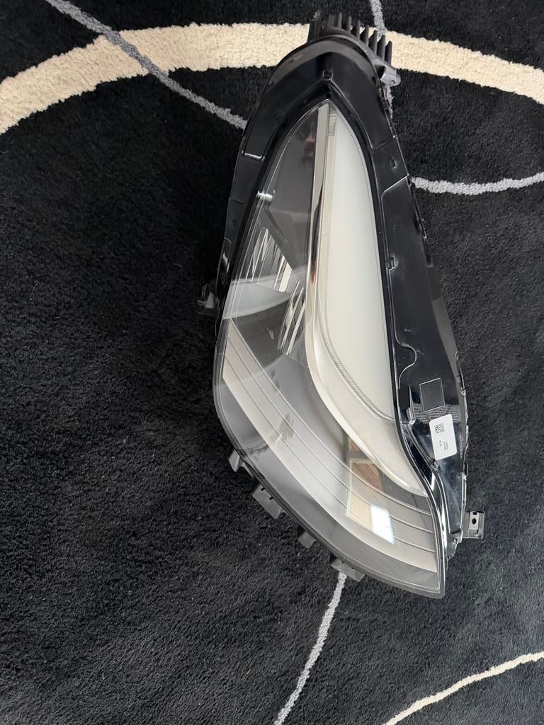 Tesla Model 3/Y Koplamp  Rechts Voor (P)1077376-00-C, Auto-onderdelen, Verlichting, Ophalen, Gebruikt, Overige automerken