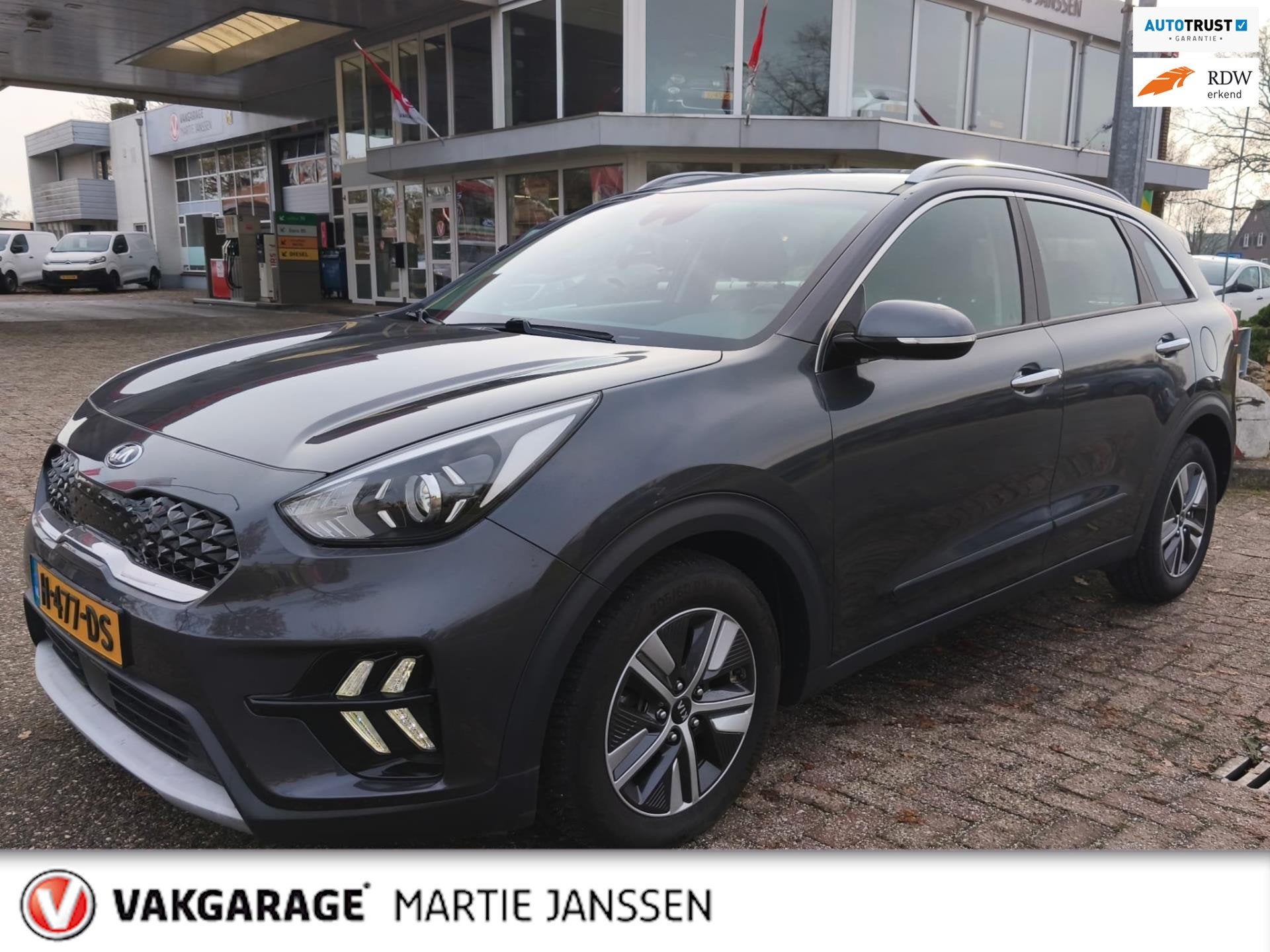 Kia Niro 1.6 GDi Hybrid DynamicLine, Auto's, Gebruikt, Euro 6, Met garantie (alle), Leder en Stof
