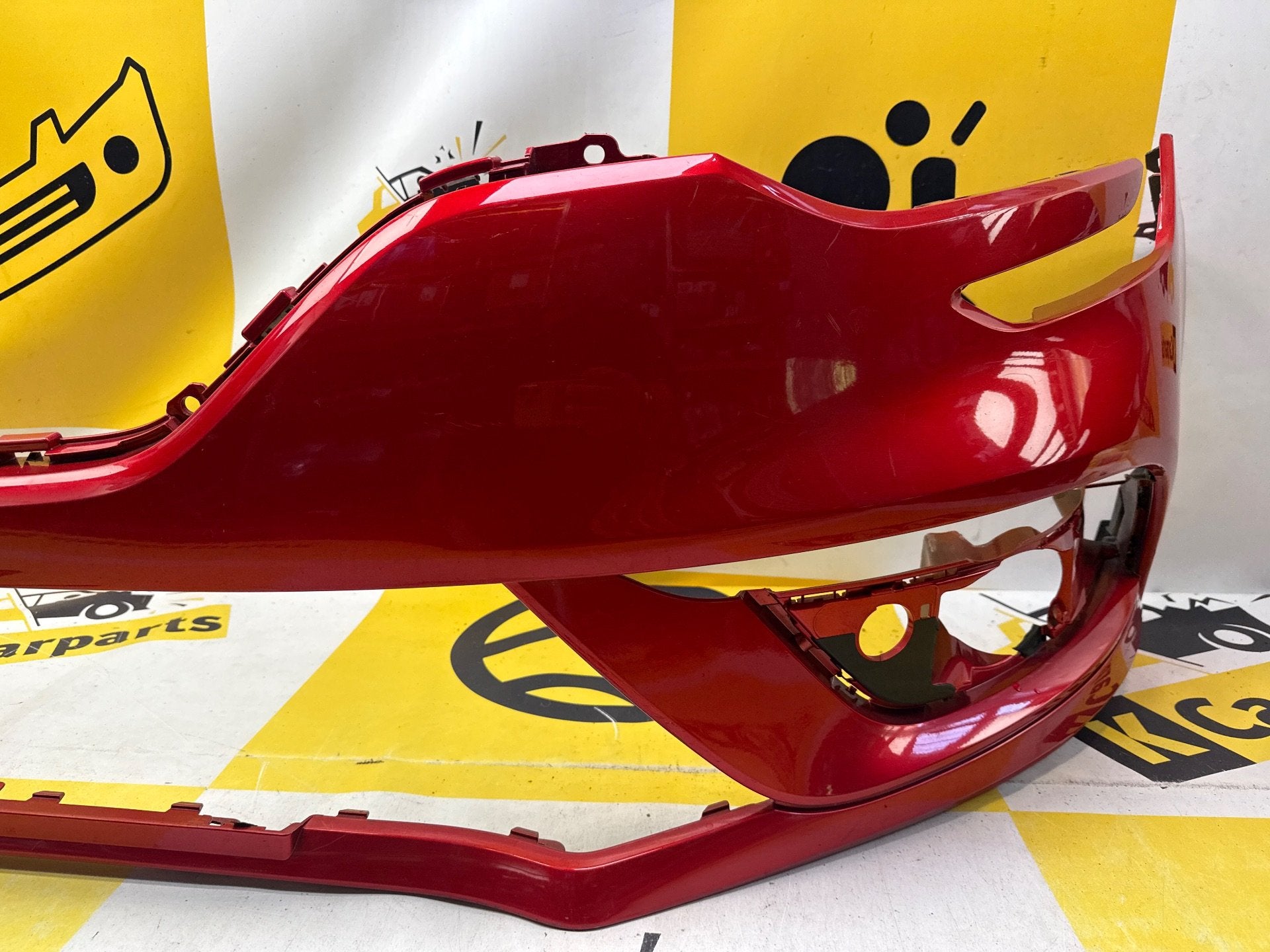 Voorbumper Renault Megane IV 4 bumper 620225094R, Renault Group, Gebruikt, Contact.group@renault.com, Ophalen of Verzenden