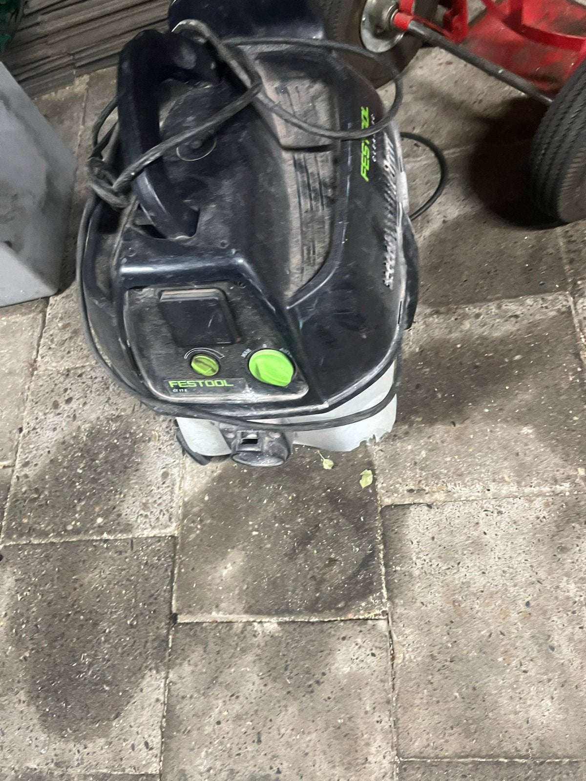 Festool stofzuiger met defect wiel, Stofzak, Overige merken, Ophalen of Verzenden, Industriële stofzuiger