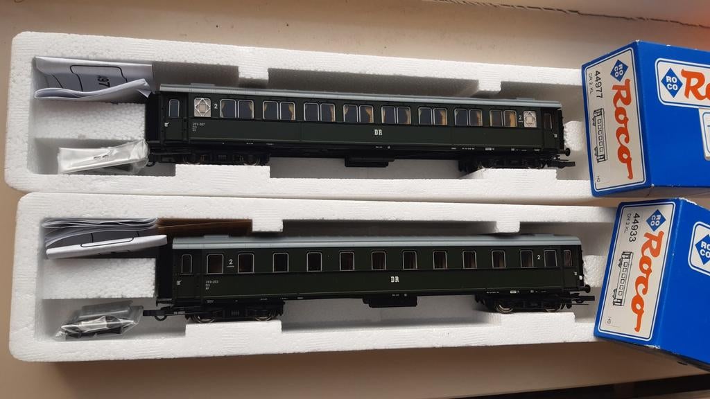 Deutsche reichsbahn rijtuigen roco 44933 44977 1:87 exact, Gelijkstroom, Wagon, Ophalen of Verzenden, Zo goed als nieuw