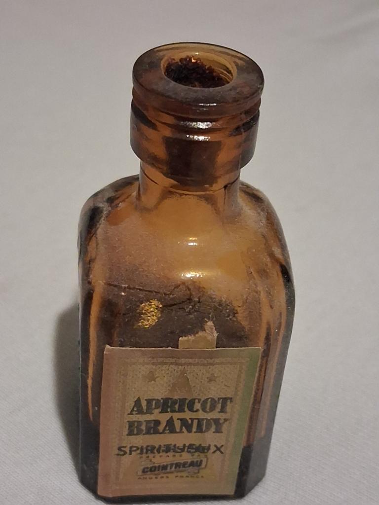 Vintage Cointreau Apricot Brandy Miniatuurflesje, Ophalen of Verzenden