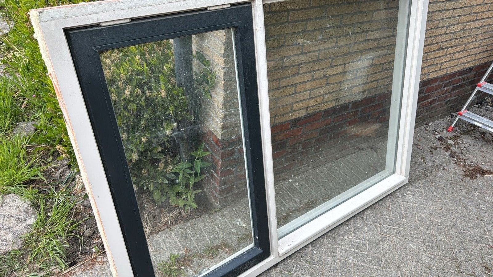 Hard houten kozijn met uitzetraam., Gebruikt, Raamkozijn, 75 tot 150 cm, Hout