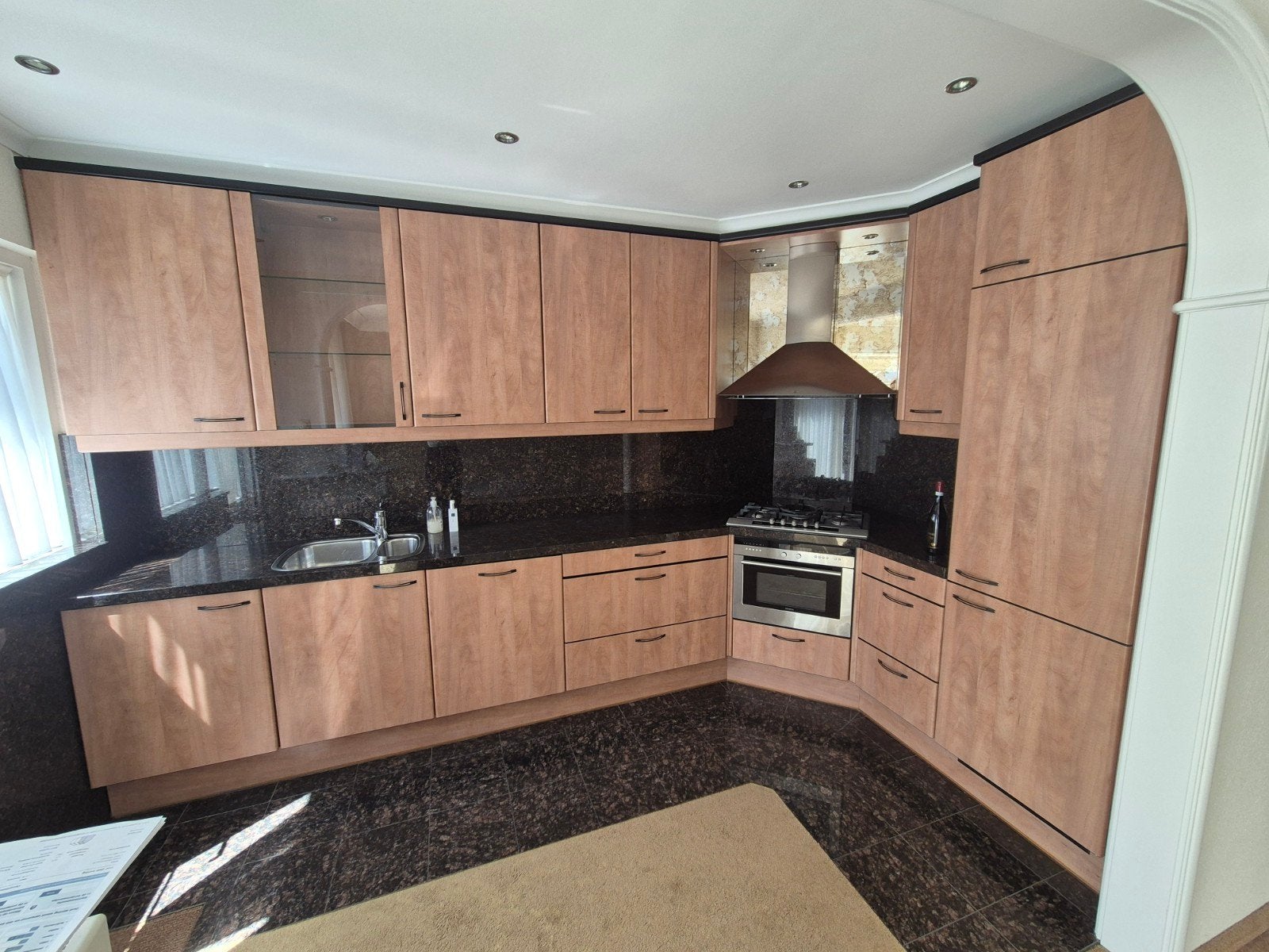 Keuken, zelf demonteren. Exclusief koelkast en gasstel, Huis en Inrichting, Keuken | Complete keukens, Ophalen, Gebruikt, Hoekkeuken