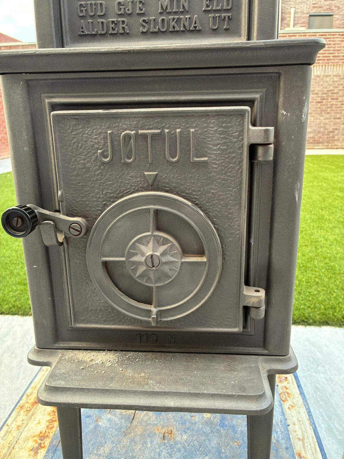 Klassieke Jøtul 118 N Houtkachel – Noors Jotul Gietijzer, Huis en Inrichting, Gebruikt, Houtkachel, Ophalen of Verzenden, Vrijstaand