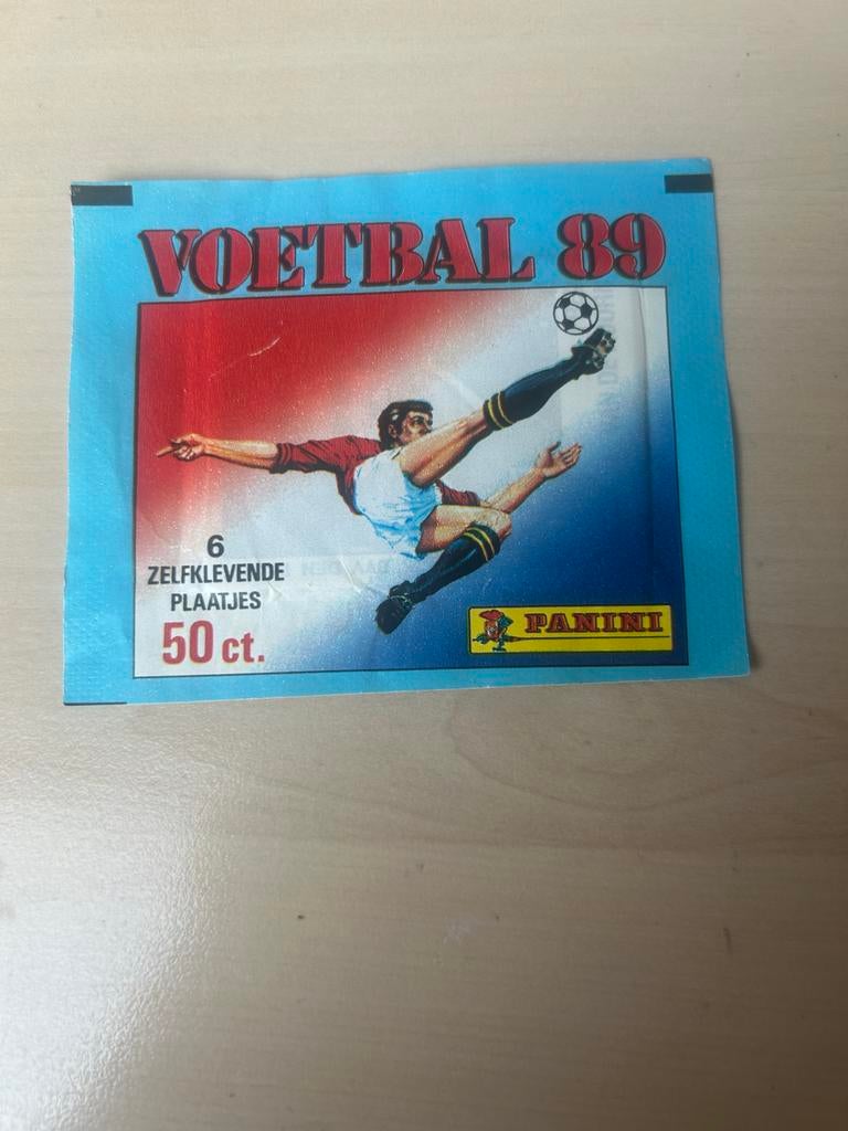 Panini Voetbal 89 Plaatjes gesloten Zakje - Zeldzaam!, Ophalen of Verzenden, Zo goed als nieuw, Meerdere stickers