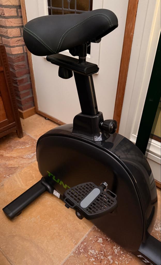 Tunturi Upright Bike F20 Hometrainer - Zo goed als nieuw, Sport en Fitness, Fitnessapparatuur, Zo goed als nieuw, Hometrainer