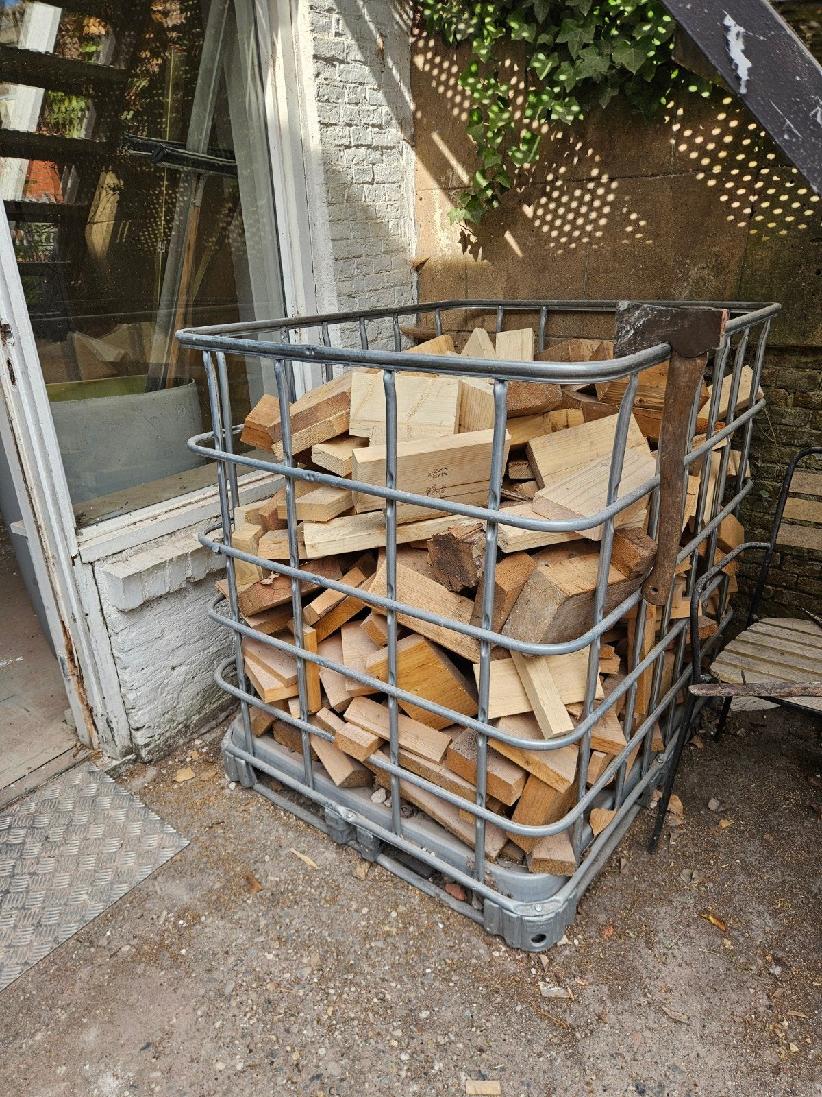 brand hout vuren, Tuin en Terras, Haardhout, Minder dan 3 m³, Ophalen