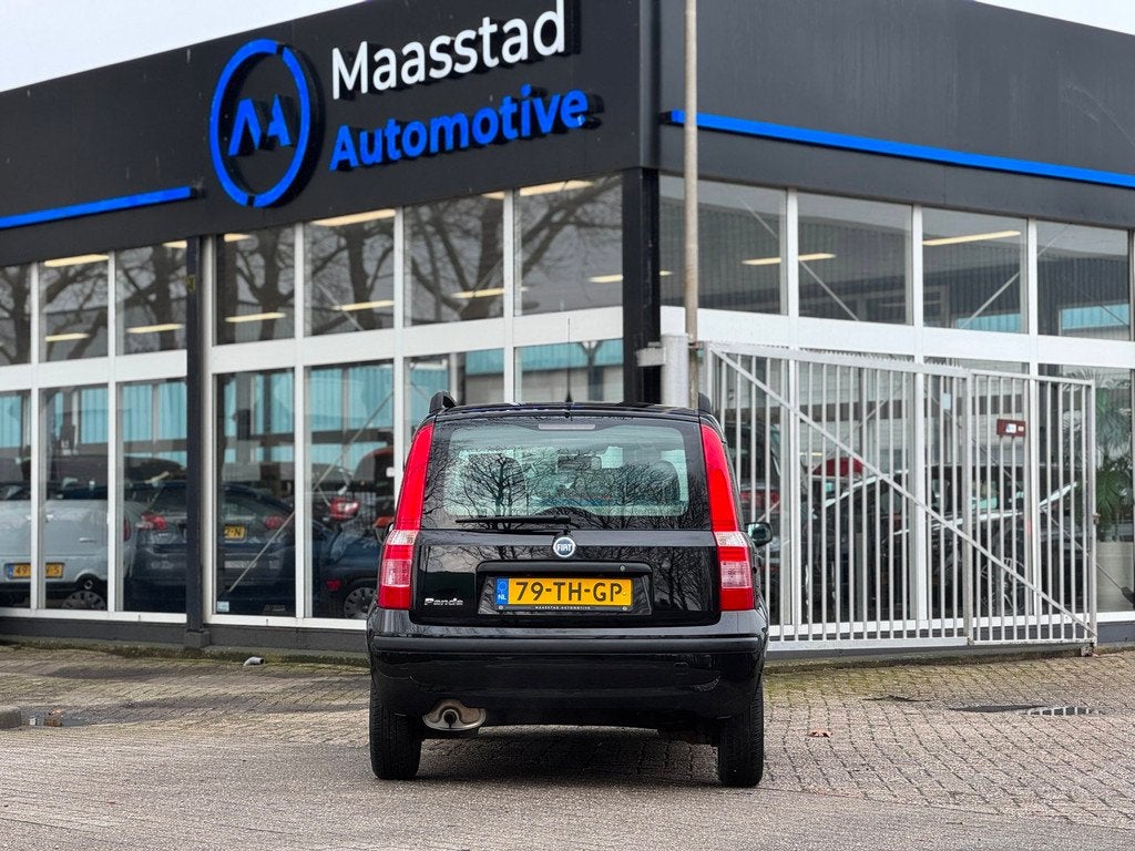 Fiat Panda 1.2 Emotion Airco 2e eig Volledige onderhoudhisto, Voorwielaandrijving, Gebruikt, Automatische klimaatregeling, Zwart