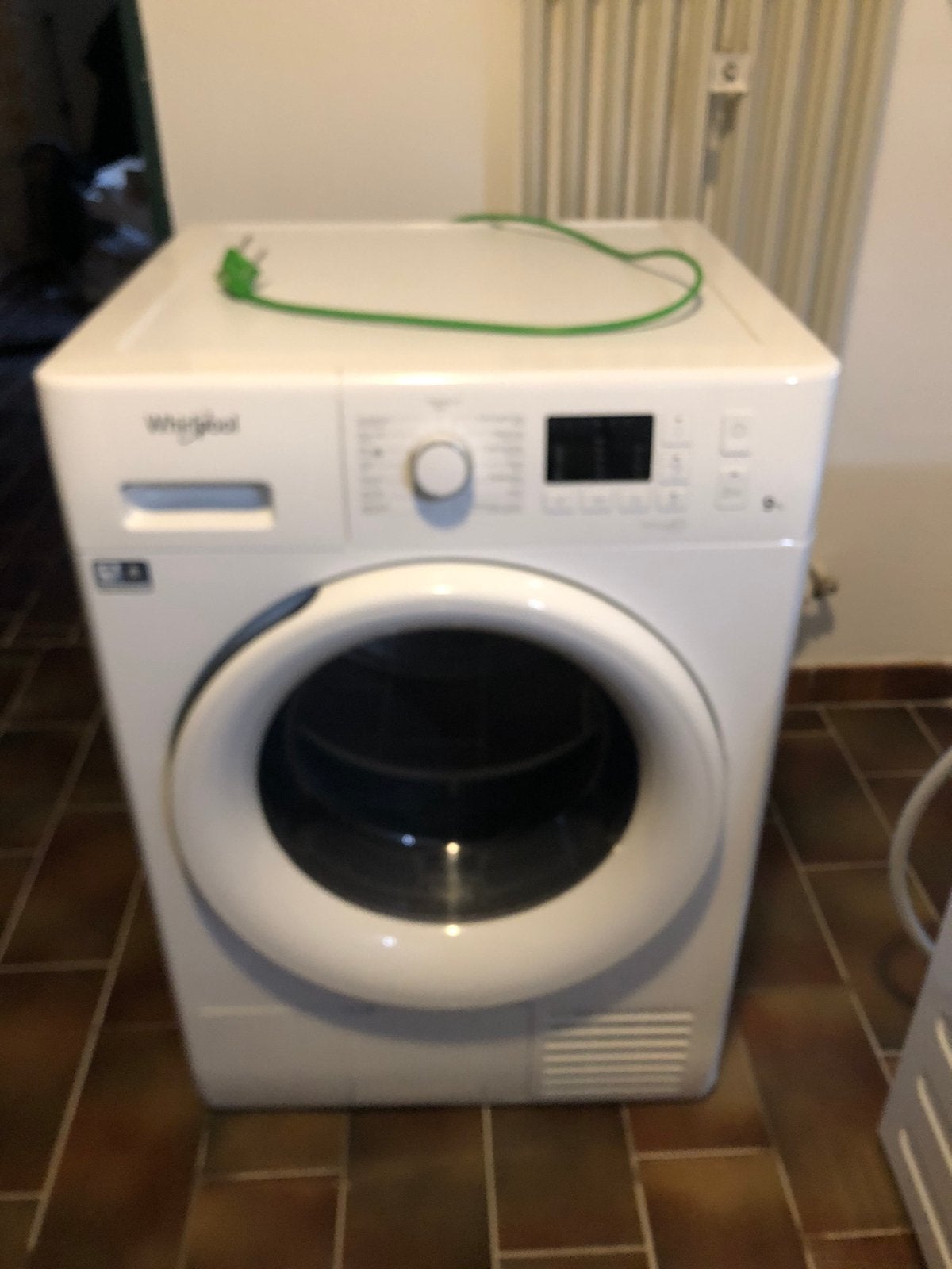 Whirlpool condensdroger XL 9 kg, Witgoed en Apparatuur, Wasdrogers, 6 tot 8 kg, Ophalen of Verzenden, Zo goed als nieuw, 85 tot 90 cm